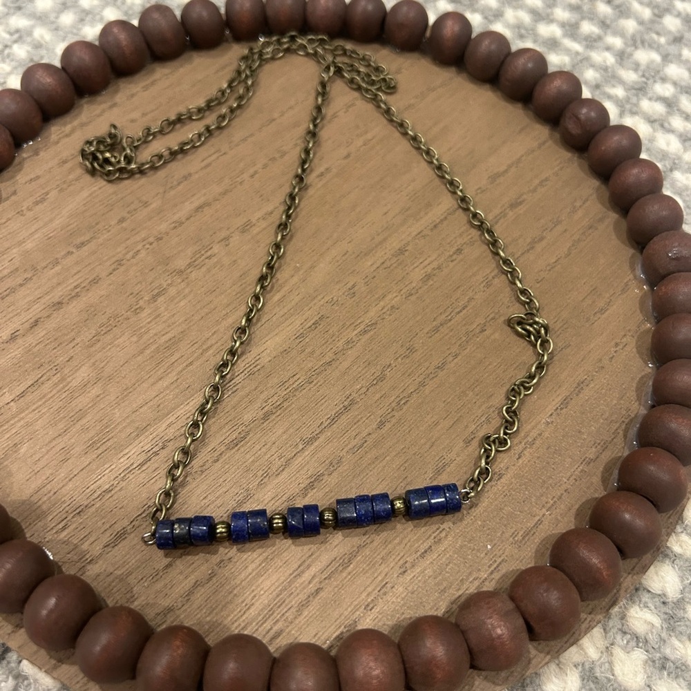 Lapis bar Necklace